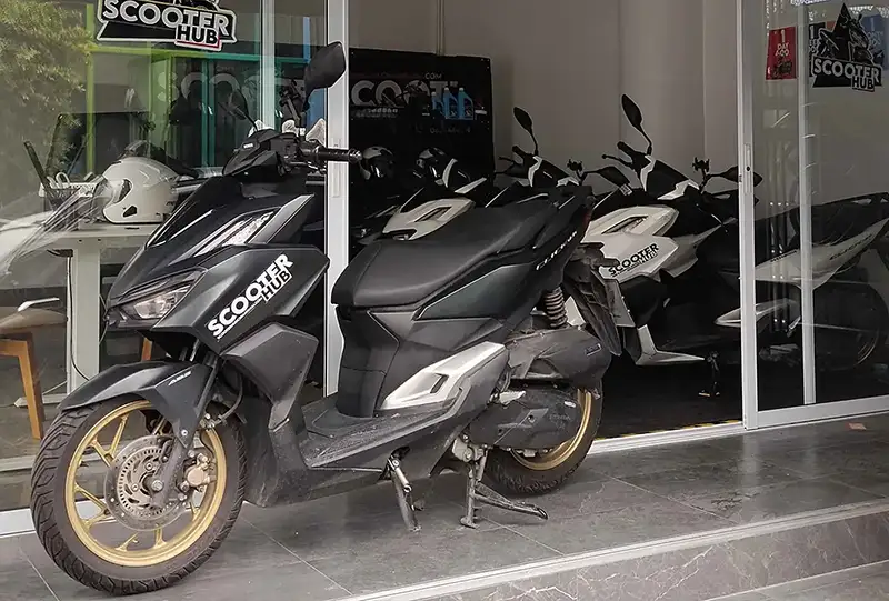 honda click 160 at scooter hub