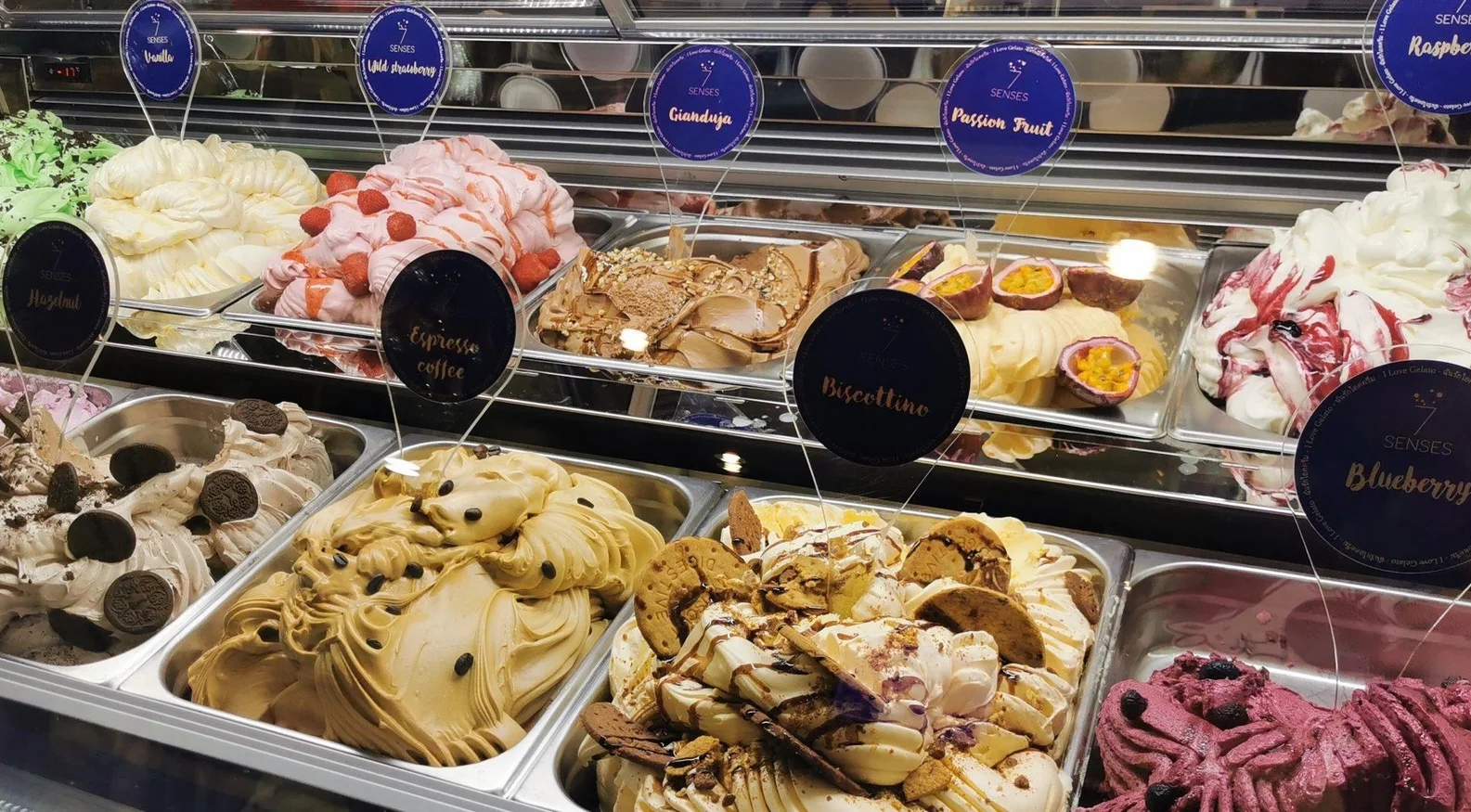 seven senses ice cream shop on nimman road